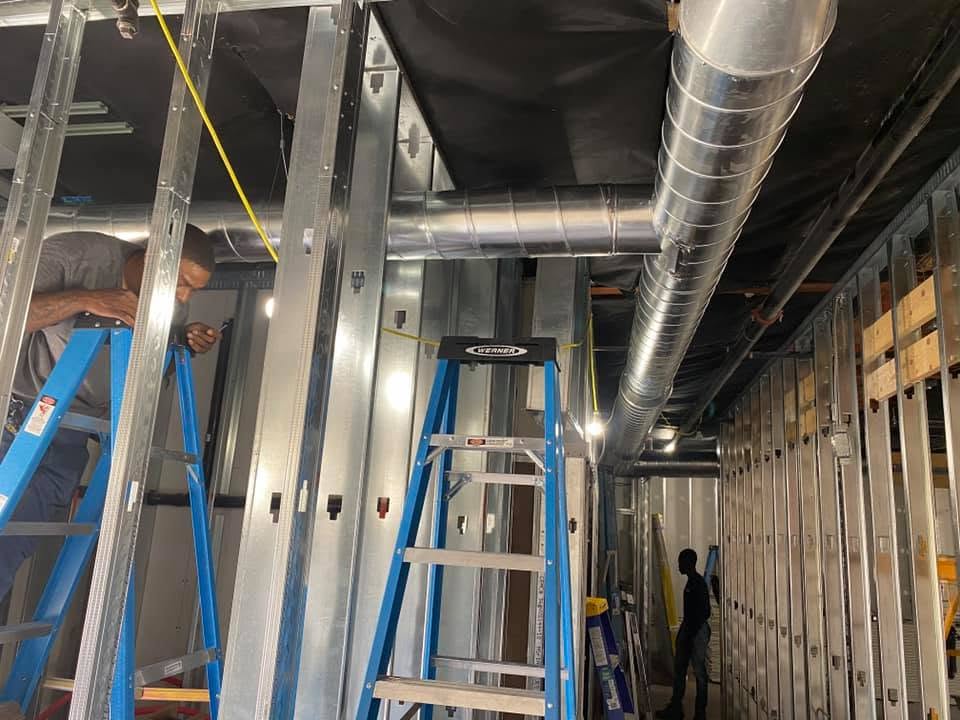 Top Signs of Leaky Air Ducts in Chandler, AZ | Farrell Mechanical LLC